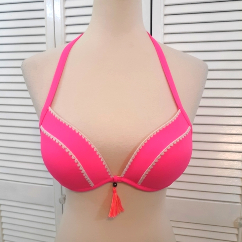 Shade & Shore tassel bikini top sz medium *A